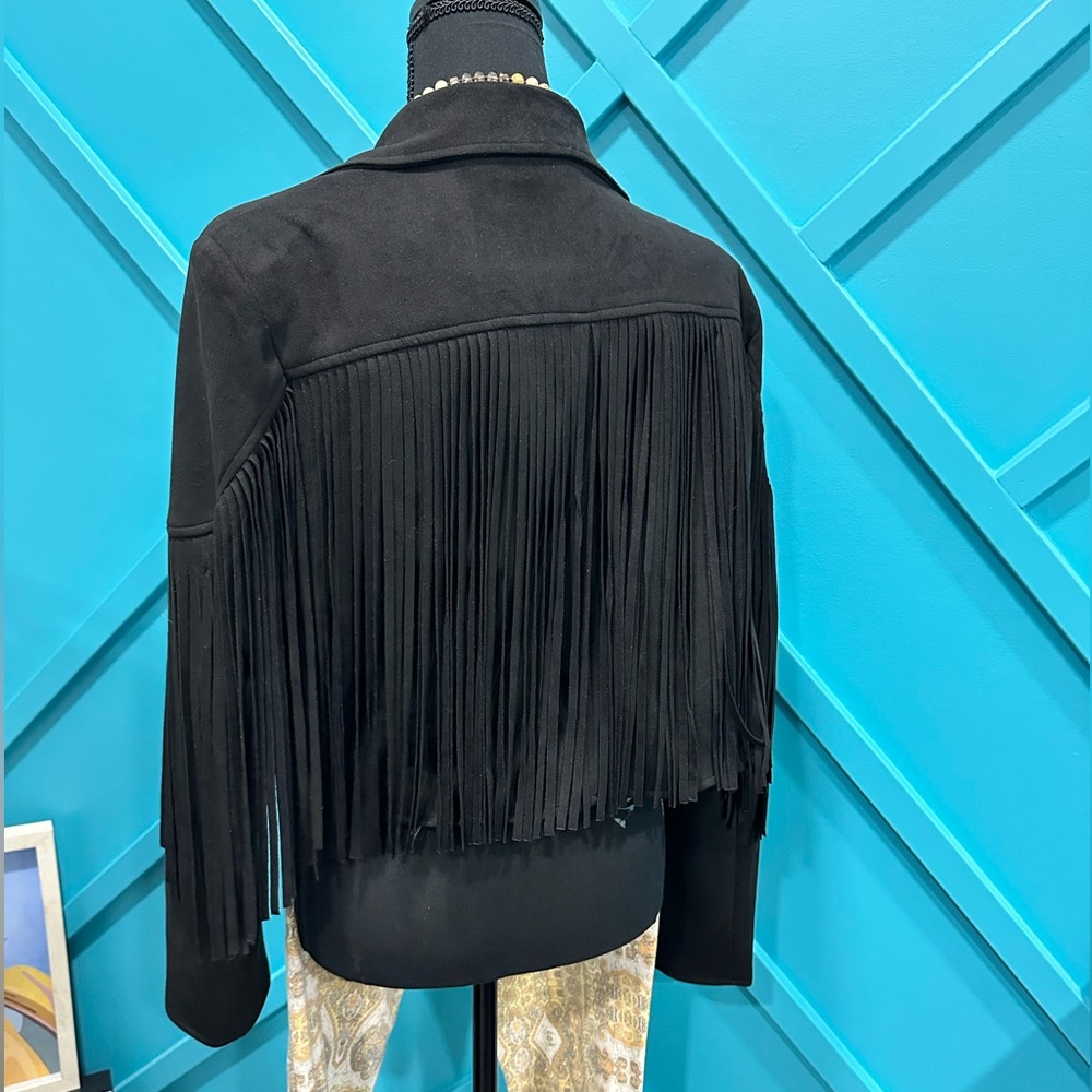 Chic Black Fringe Suede Jacket - Picture 4 of 6